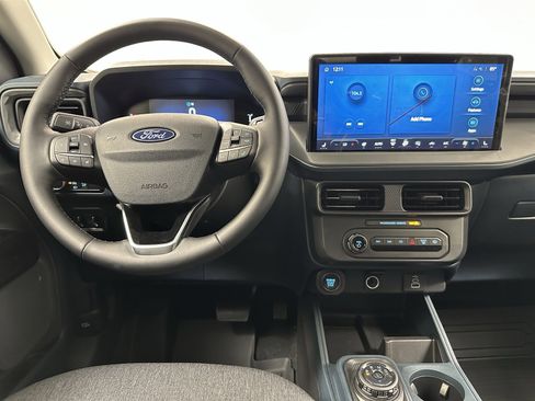 New 2025 Ford Maverick XLT w/ XLT Luxury Package image 25