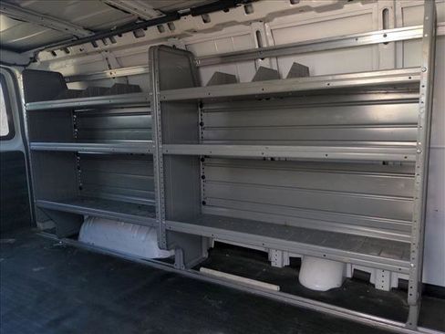 Used 2021 GMC Savana 3500 Extended image 19