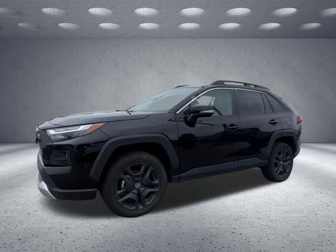 Used 2024 Toyota RAV4 Adventure AWD/4WD image 3