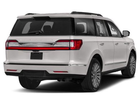 Used 2018 Lincoln Navigator Black Label w/ Cargo Package image 2