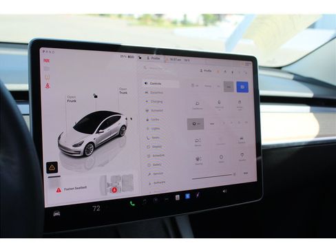 Used 2022 Tesla Model 3 RWD image 8