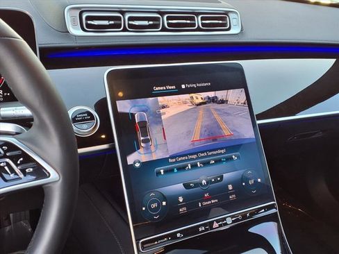 Certified 2022 Mercedes-Benz S 500 4MATIC image 6