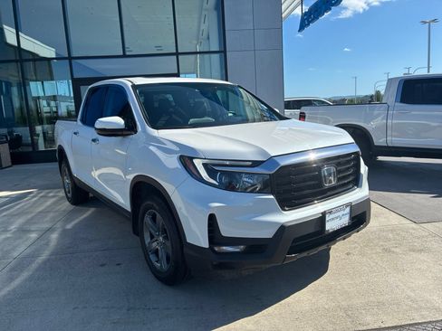 Used 2023 Honda Ridgeline RTL-E image 3
