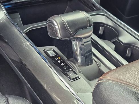 Used 2021 Ford F150 Lariat image 23