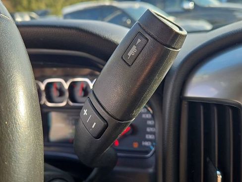 Used 2019 Chevrolet Silverado 1500 LT w/ All Star Edition image 18