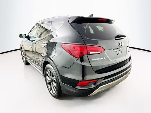 Used 2017 Hyundai Santa Fe Sport AWD/4WD image 4
