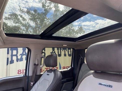 Used 2019 Ford F150 Limited w/ Trailer Tow Package image 17