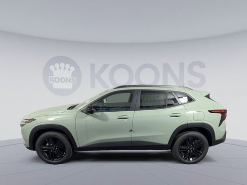 New 2026 Chevrolet Trax ACTIV image 2