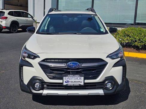 Used 2023 Subaru Outback Limited AWD/4WD image 2