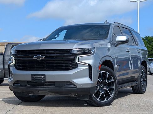 Used 2023 Chevrolet Tahoe RST w/ Sport Performance Package image 2