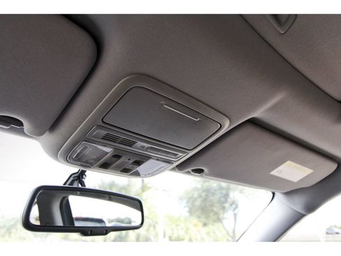 Used 2017 Honda Pilot EX-L image 21