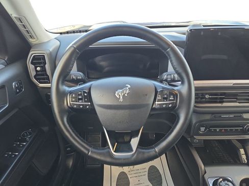 Used 2025 Ford Bronco Sport Badlands image 13