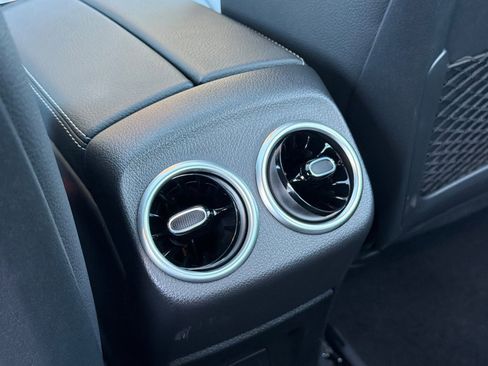 Certified 2025 Mercedes-Benz CLA 250 4MATIC image 14