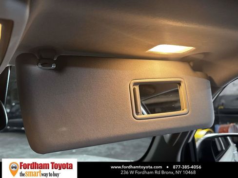 Used 2023 Toyota 4Runner Limited AWD/4WD image 31