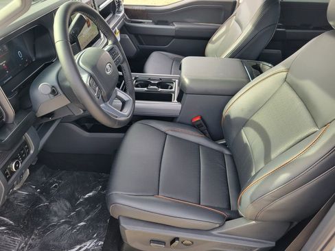 New 2026 Ford F250 Lariat w/ FX4 Off-Road Package image 7