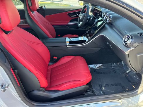 New 2026 Mercedes-Benz CLE 300 4MATIC Coupe image 8
