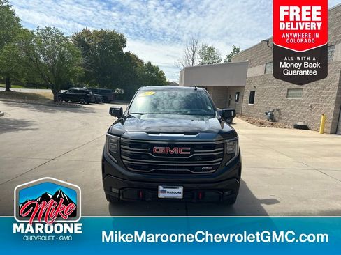 Used 2024 GMC Sierra 1500 AT4 w/ Technology Package AWD/4WD image 1