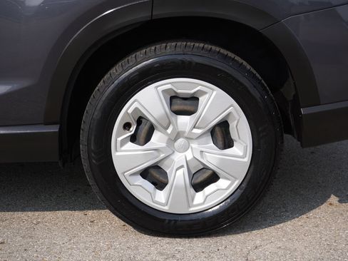 Used 2023 Subaru Forester AWD/4WD image 11