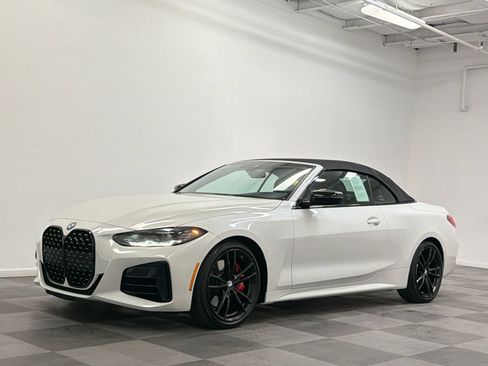 Used 2022 BMW M440i Convertible w/ Shadowloine Package RWD image 34