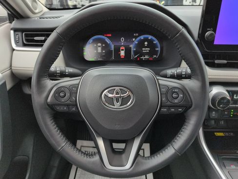 Certified 2023 Toyota RAV4 Limited AWD/4WD image 14