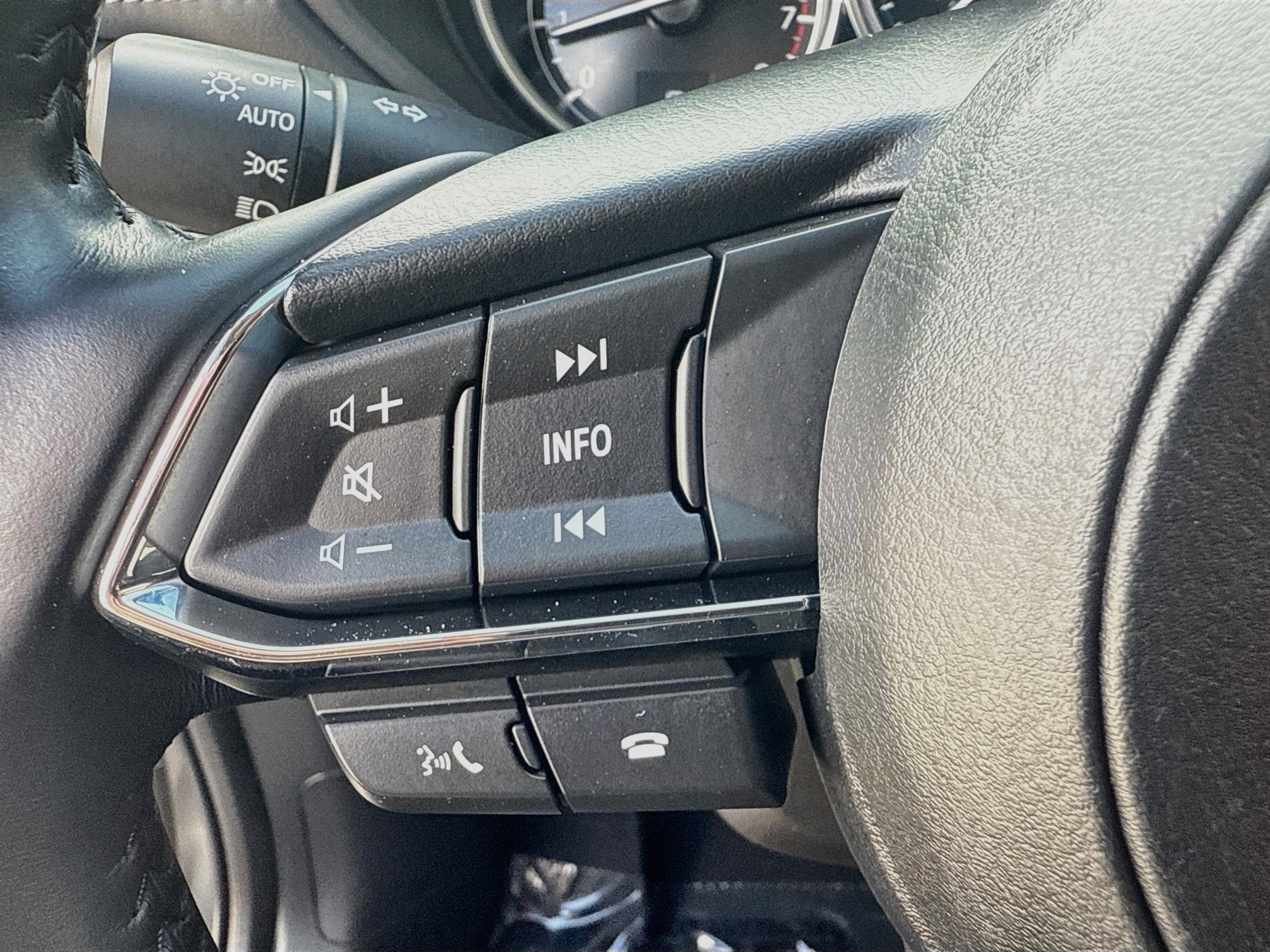Used 2024 MAZDA CX-5 AWD 2.5 S w/ Select Package image 36