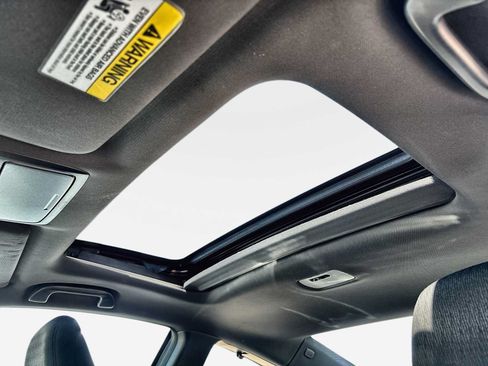 Used 2016 Honda Accord EX image 29