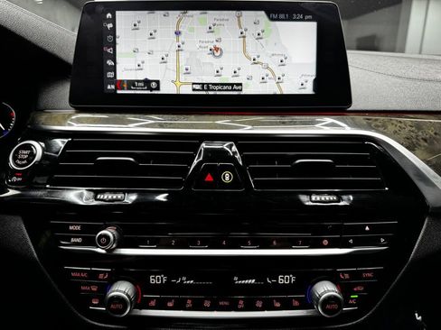 Used 2018 BMW 540i xDrive image 24