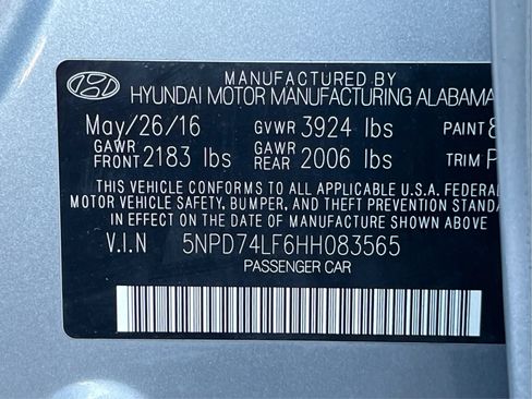 Used 2017 Hyundai Elantra SE FWD image 20