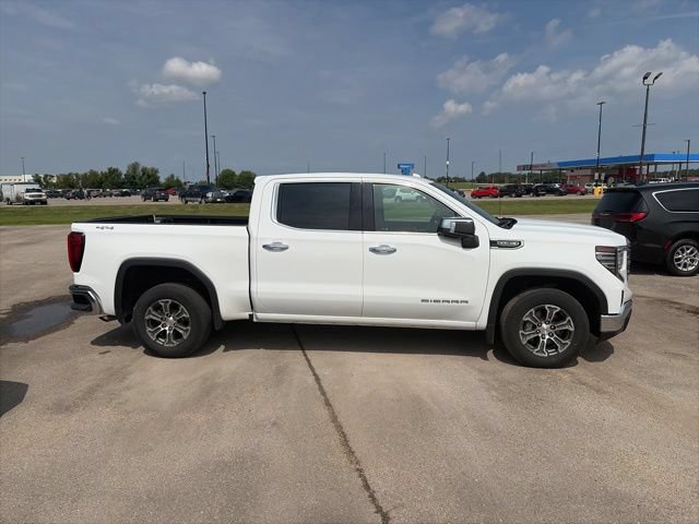 Used 2025 GMC Sierra 1500 SLT AWD/4WD image 7