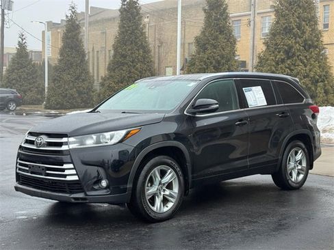 Used 2019 Toyota Highlander Limited image 7