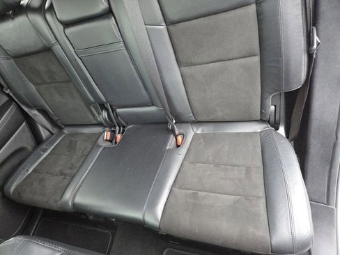 Used 2019 Jeep Grand Cherokee Altitude image 27