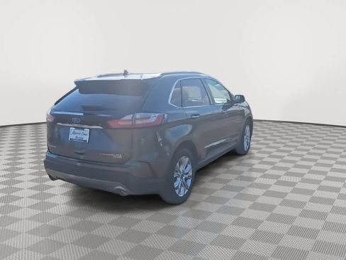 Used 2020 Ford Edge Titanium image 8