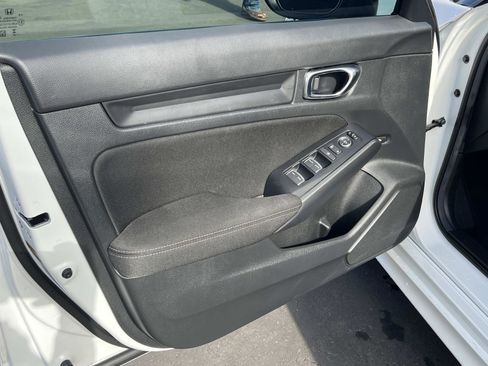 Certified 2025 Honda Civic Sport image 6