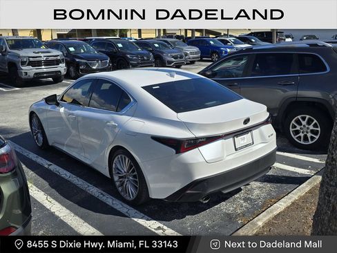 Used 2023 Lexus IS 300 w/ Premium Package image 3