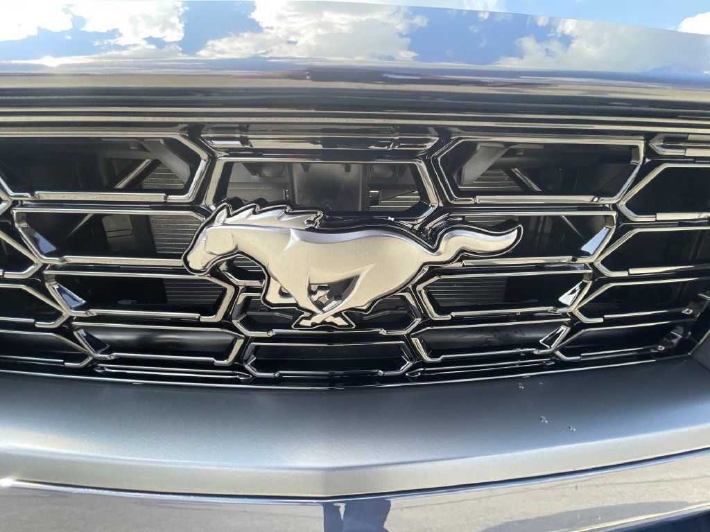 Used 2025 Ford Mustang Dark Horse w/ Dark Horse Handlin Package RWD image 30