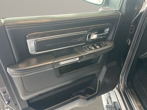 Used 2018 RAM 1500 Limited AWD/4WD image 10