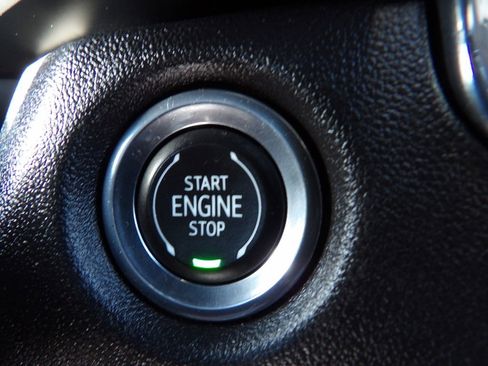 Used 2023 Chevrolet Colorado W/T image 22