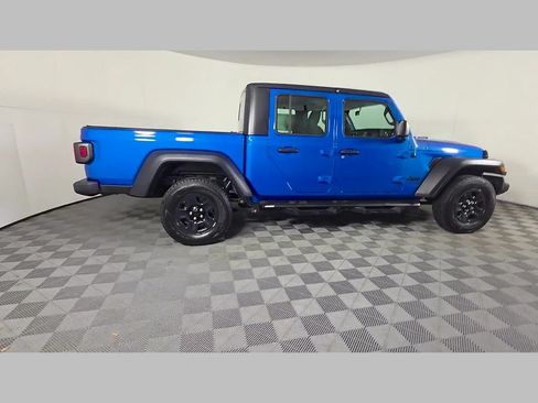 Used 2020 Jeep Gladiator Sport AWD/4WD image 36