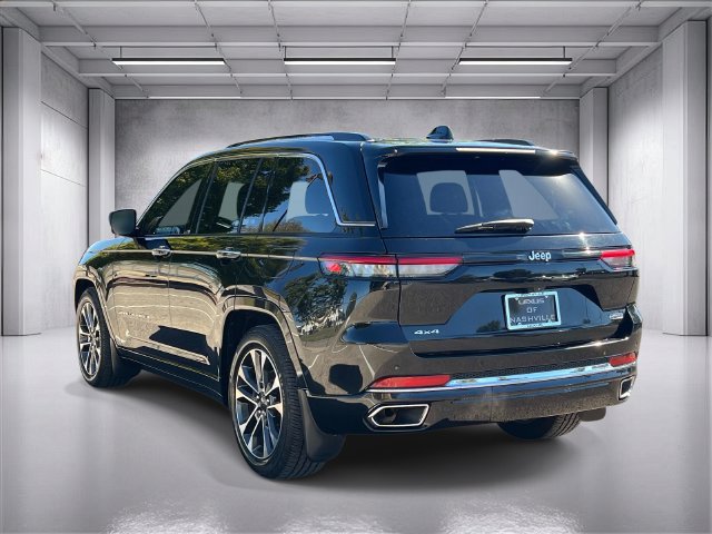 Used 2022 Jeep Grand Cherokee Overland AWD/4WD image 5