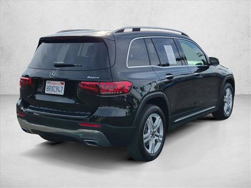 Used 2020 Mercedes-Benz GLB 250 4MATIC image 5