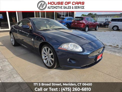 Used 2007 Jaguar XK Coupe RWD image 2