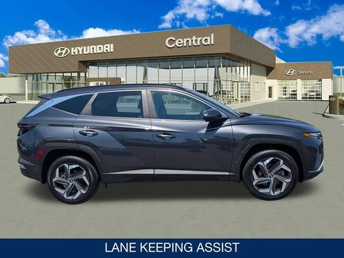 Certified 2023 Hyundai Tucson SEL w/ Convenience Package AWD/4WD image 9