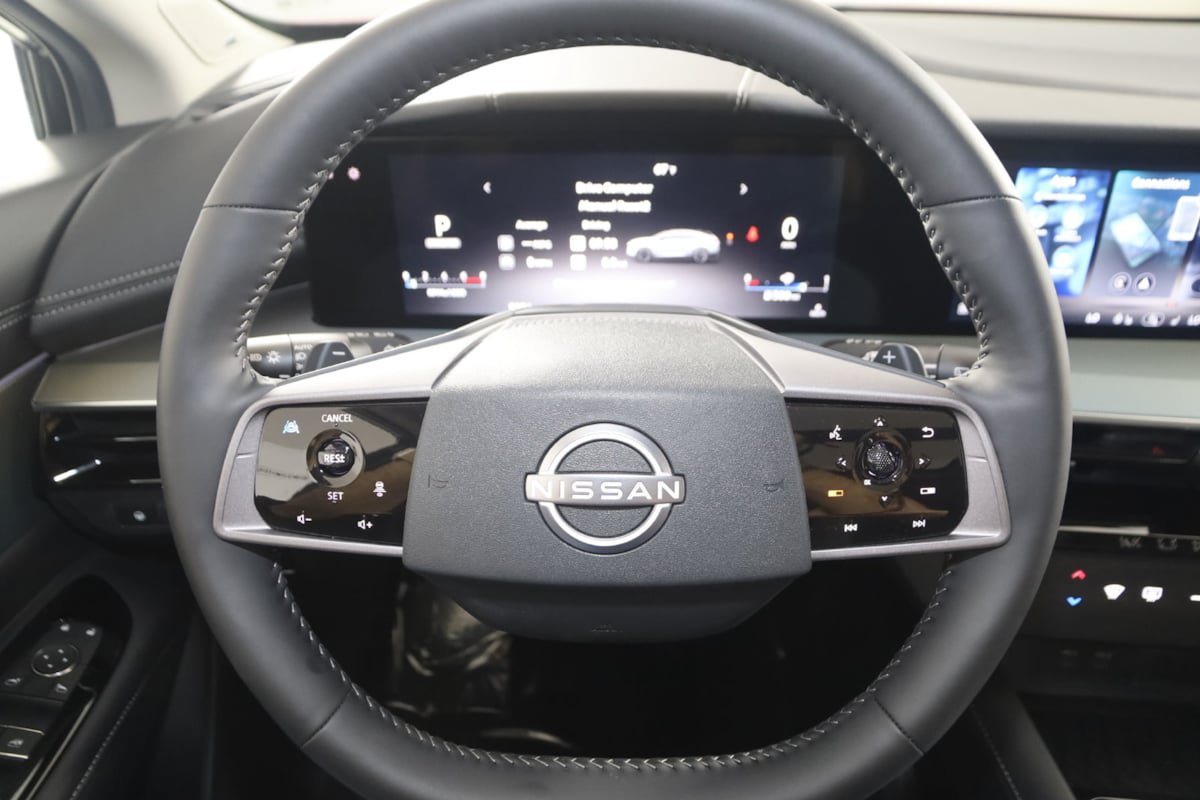 Used 2025 Nissan Murano SL AWD/4WD image 33