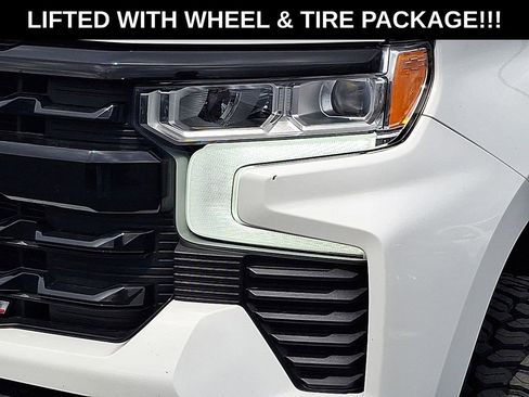 Used 2023 Chevrolet Silverado 1500 LT Trail Boss w/ LT Trail Boss Premium Package AWD/4WD image 9