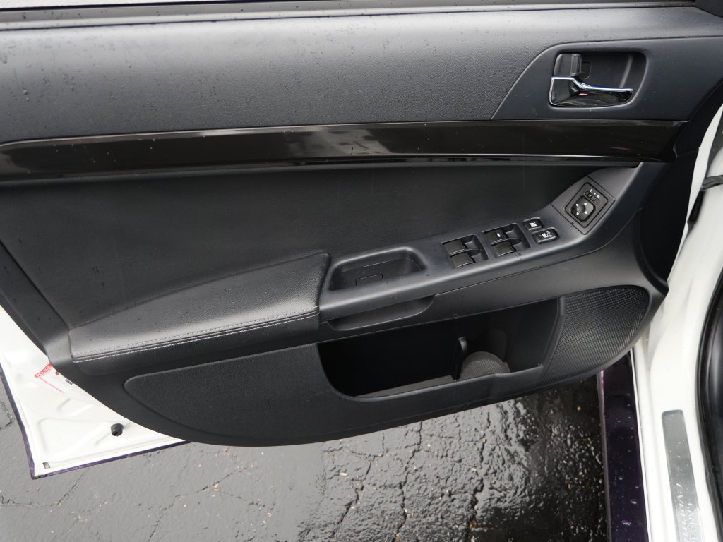 Used 2008 Mitsubishi Lancer Evolution MR AWD/4WD image 19