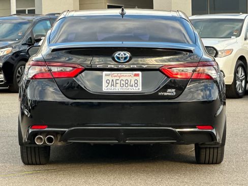 Used 2022 Toyota Camry SE image 8