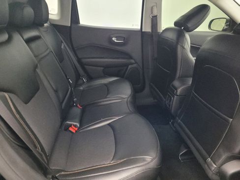 Used 2020 Jeep Compass Latitude w/ Popular Equipment Group image 19