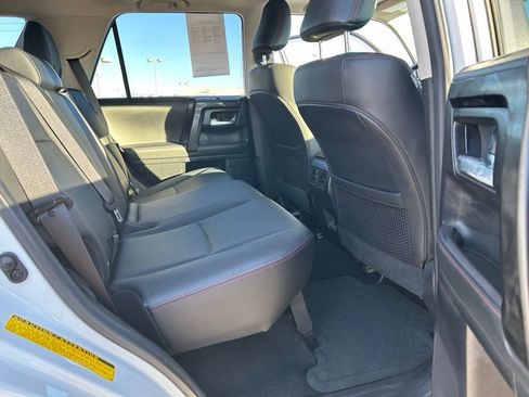 Used 2024 Toyota 4Runner TRD Off-Road Premium image 16