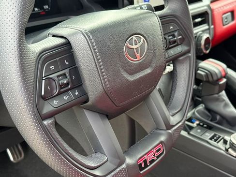 Used 2025 Toyota 4Runner TRD Pro AWD/4WD image 29
