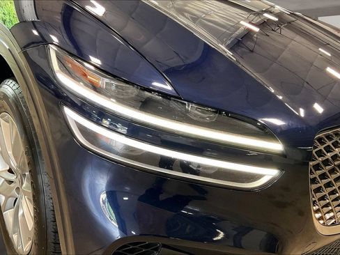 Used 2022 Genesis GV70 2.5T AWD/4WD image 31